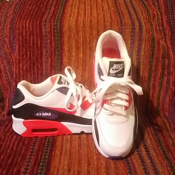 2019 Nike Air Max 90 Raptors